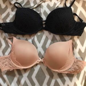 Victoria’s Secret bras